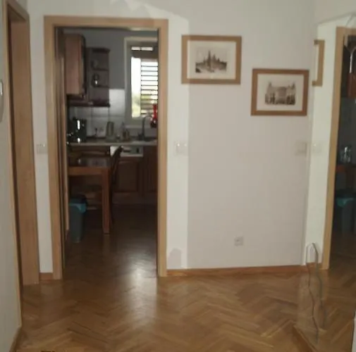 Apartman Old Town Chic - 2 Pokoje, Bezplatny Parking, F-vat *