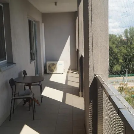 Old Town Chic - 2 Pokoje, Bezplatny Parking, F-vat Apartmán Vratislav